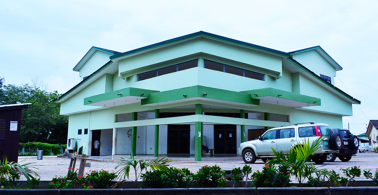 Aseda and Ayeyi Clinic building exterior